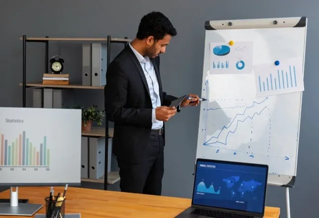 Wealth Advisors Guide in The Managing Assets Efficiently